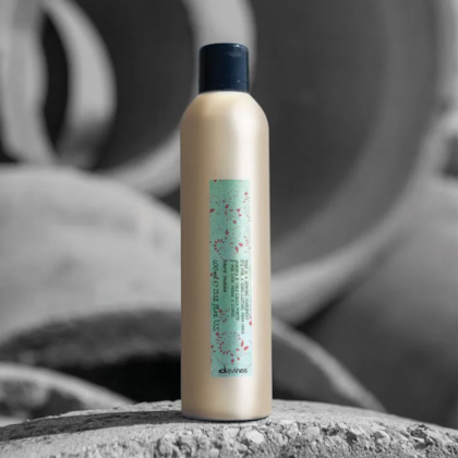 Segunda imagem do produto Davines More Inside This Is An Extra Strong Hair - Spray 400ml