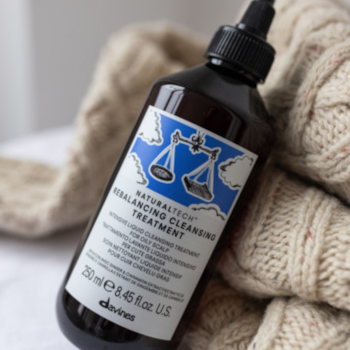 Segunda imagem do produto Davines NaturalTech Rebalancing Cleansing Treatment 250ml