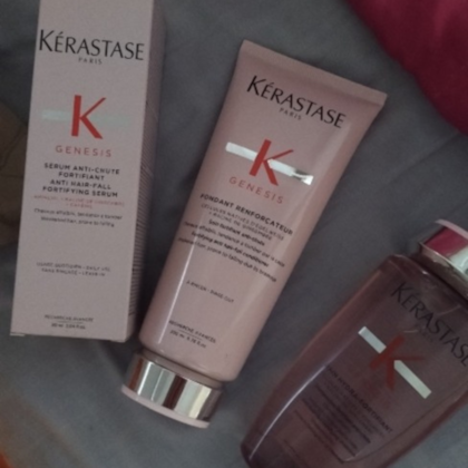 Segunda imagem do produto Kit Kérastase Genesis Fortfiant Trois (3 Produtos)